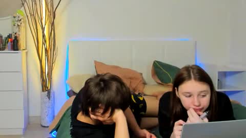 santythousand online show from 18, 2, 2026