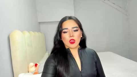 Snapshot of sanyaluxx chatting on 12, 4, 2026 sanyaluxx online show from 12, 4, 2026