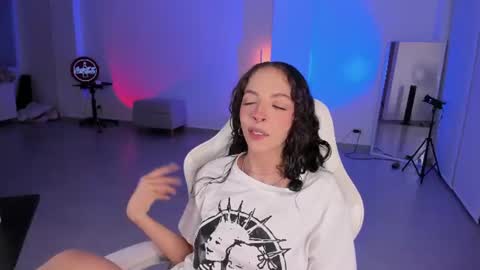 Snapshot of sapphire_venus chatting on 29, 6, 2026 Valerin online show from 29, 6, 2026
