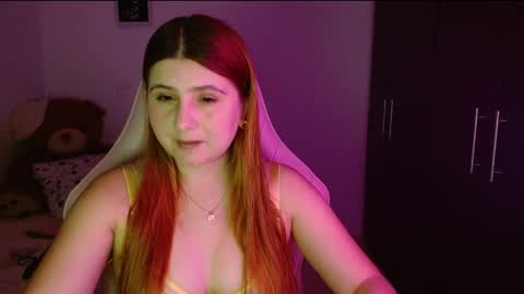 sara_160 online show from 9, 4, 2026