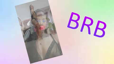 Snapshot of sara_carmona chatting on 2, 3, 2025 SARA online show from 2, 3, 2025