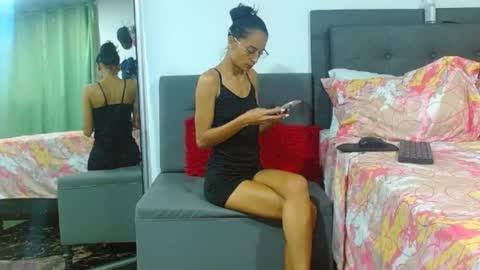 Snapshot of sara_carmona chatting on 2, 3, 2025 SARA online show from 2, 3, 2025