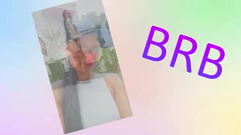 Snapshot of sara_carmona chatting on 15, 11, 2025 SARA online show from 15, 11, 2025