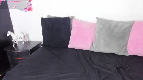 sara gonzalez online show from 14, 9, 2025