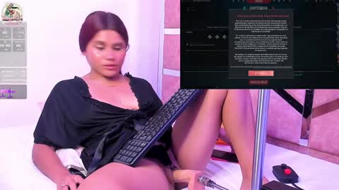 Snapshot of sara_hil chatting on 31, 12, 2024 Sara online show from 31, 12, 2024