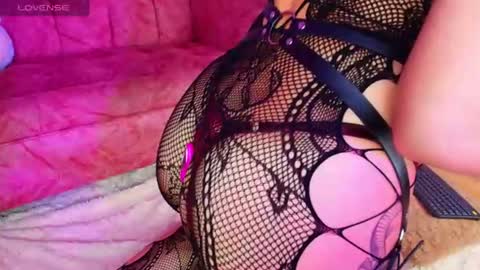 Snapshot of sara_jhonsonn chatting on 16, 7, 2026 Sara Jhonson online show from 16, 7, 2026