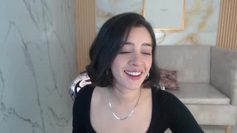 Sara  online show from 7, 10, 2025