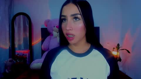 sara_stone03 online show from 14, 2, 2025