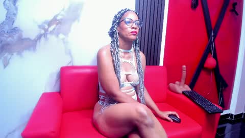 sara_tourner online show from 7, 4, 2026