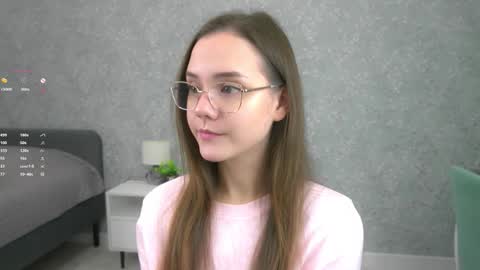 Im Sara  online show from 4, 12, 2025