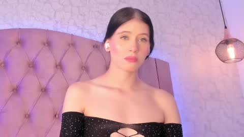 Sara  online show from 18, 7, 2026