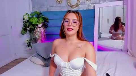 Sara Alvarezx online show from 16, 7, 2026