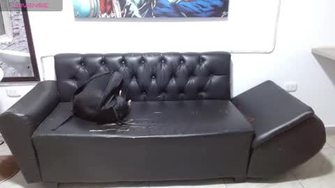 Snapshot of saraapril_1 chatting on 13, 1, 2025 SARAHGIL online show from 13, 1, 2025