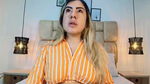 sarablonde_t online show from 25, 3, 2026