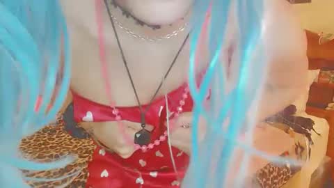 saraboycd9 online show from 11, 2, 2025