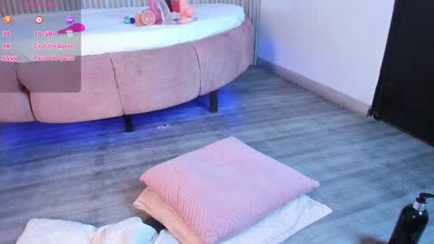 Sara Cooper online show from 13, 3, 2026