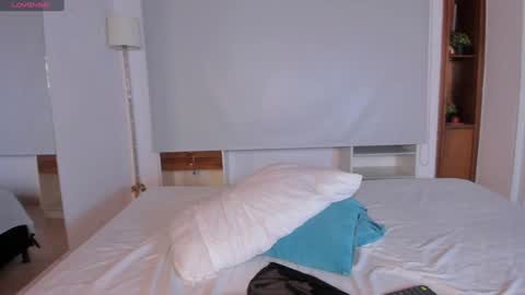 Sara  Everyday From 1430 to 2130 Col Time online show from 28, 1, 2025