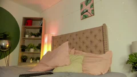 Sarada Parker online show from 14, 1, 2025