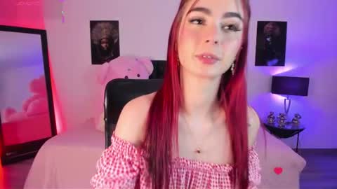 Snapshot of sarada_parker chatting on 10, 7, 2026 Sarada Parker online show from 10, 7, 2026
