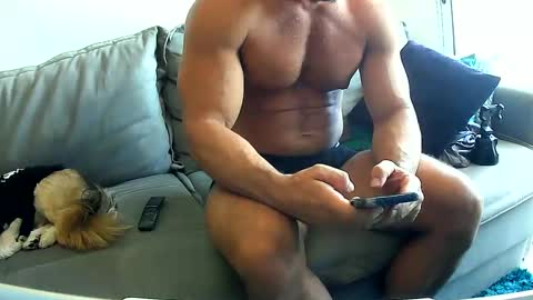 Snapshot of saradoflexx chatting on 12, 11, 2025 Briccio online show from 12, 11, 2025