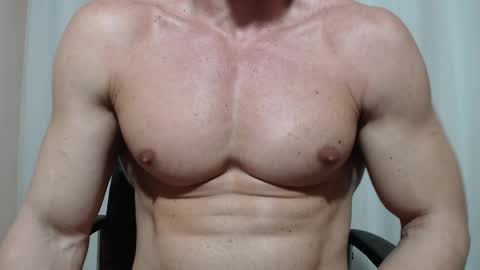 saradorj92 online show from 7, 4, 2026