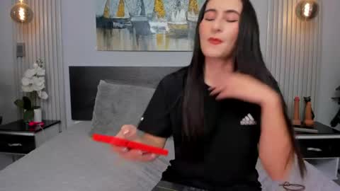  Sara Gomez  online show from 13, 6, 2026