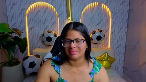 sarah_bay_tx online show from 22, 6, 2026