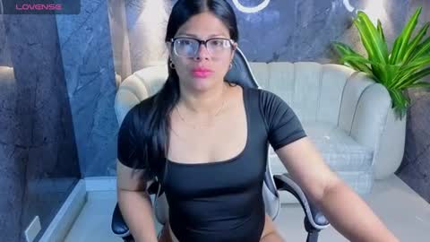 sarah_bay_tx online show from 18, 7, 2026