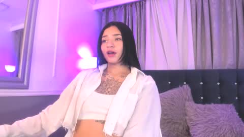 Snapshot of sarah_curtis chatting on 13, 3, 2026 Sarah online show from 13, 3, 2026