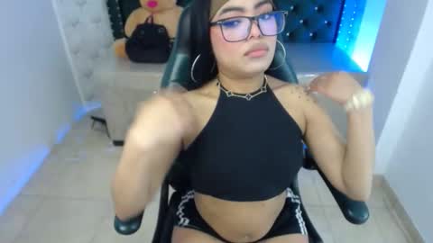 Sara online show from 7, 10, 2025