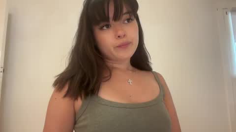 Snapshot of sarah_heart_aus chatting on 6, 1, 2025 Sarah Heart Aus online show from 6, 1, 2025