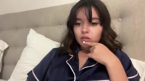 Snapshot of sarah_heart_aus chatting on 21, 1, 2025 Sarah Heart Aus online show from 21, 1, 2025