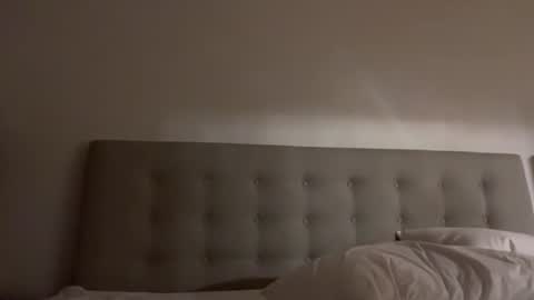 Snapshot of sarah_heart_aus chatting on 8, 2, 2025 Sarah Heart Aus online show from 8, 2, 2025