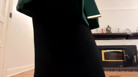 Snapshot of sarah_heart_aus chatting on 2, 3, 2025 Sarah Heart Aus online show from 2, 3, 2025