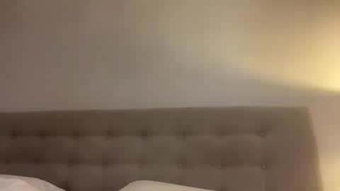 Snapshot of sarah_heart_aus chatting on 6, 3, 2025 Sarah Heart Aus online show from 6, 3, 2025