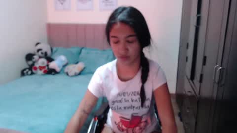 Sarah online show from 4, 12, 2024
