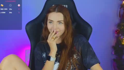 Snapshot of sarah_swtt chatting on 8, 1, 2025 - next broadcast 28 nov 7 pm Col online show from 8, 1, 2025