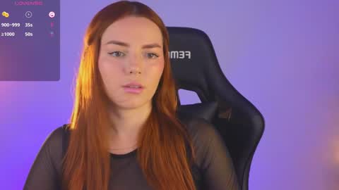 Snapshot of sarah_swtt chatting on 14, 1, 2025 - next broadcast 28 nov 7 pm Col online show from 14, 1, 2025