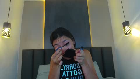 Snapshot of sarahevans__ chatting on 17, 1, 2025 Sarah Evans online show from 17, 1, 2025