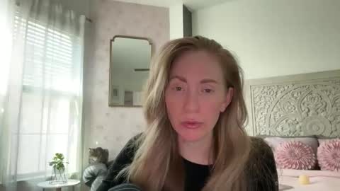 Sarah online show from 28, 4, 2026