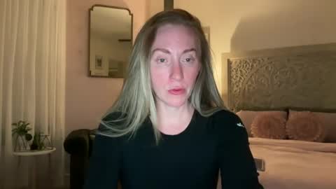 Sarah online show from 30, 6, 2026
