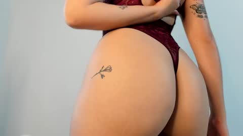 sarahgrant_ online show from 26, 12, 2024