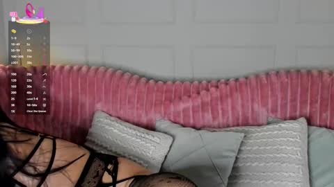 Sarah online show from 7, 10, 2025