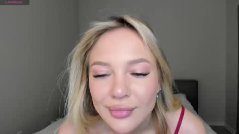 sarahphyllis online show from 13, 11, 2025