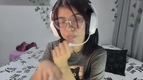 Sarah  online show from 3, 6, 2026