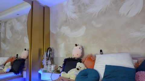 Jenny online show from 13, 5, 2026
