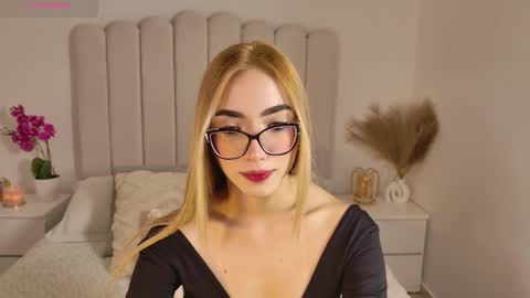 Sara jones   online show from 17, 1, 2026