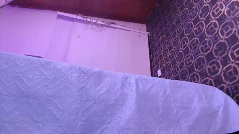 Sara  online show from 28, 9, 2025