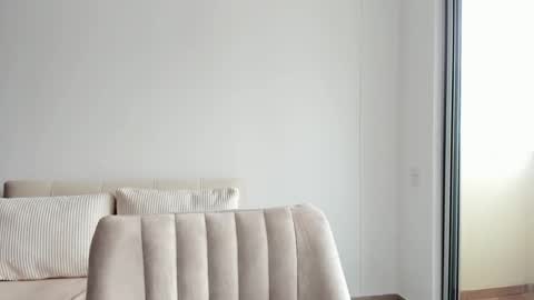 Sara  sarasmithfun by instagram online show from 9, 1, 2025