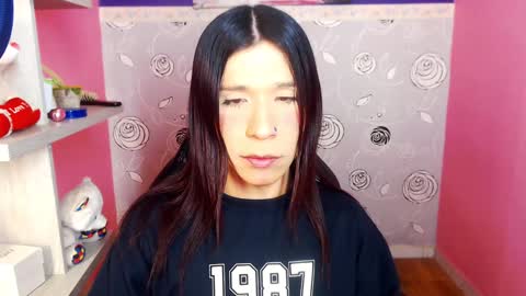 Sara Sofia online show from 6, 2, 2025